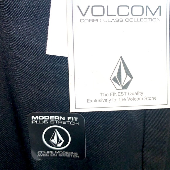 NEW⭐️VOLCOM Mens SHORTS 30” Waist “Frickin Modern Black Chino” - Picture 2 of 16
